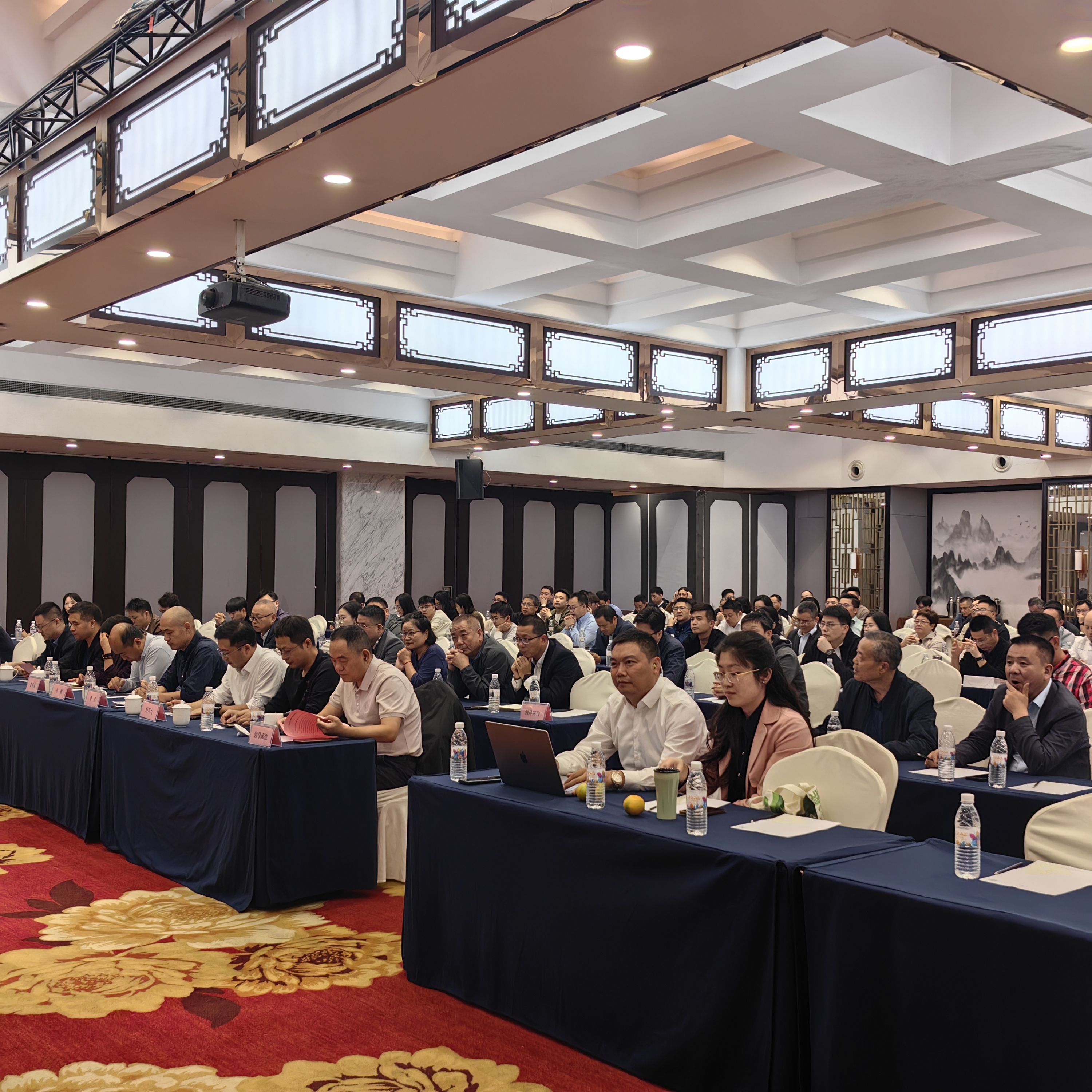 杭州市節(jié)能協(xié)會(huì)十屆二次會(huì)員大會(huì)在杭召開(kāi)